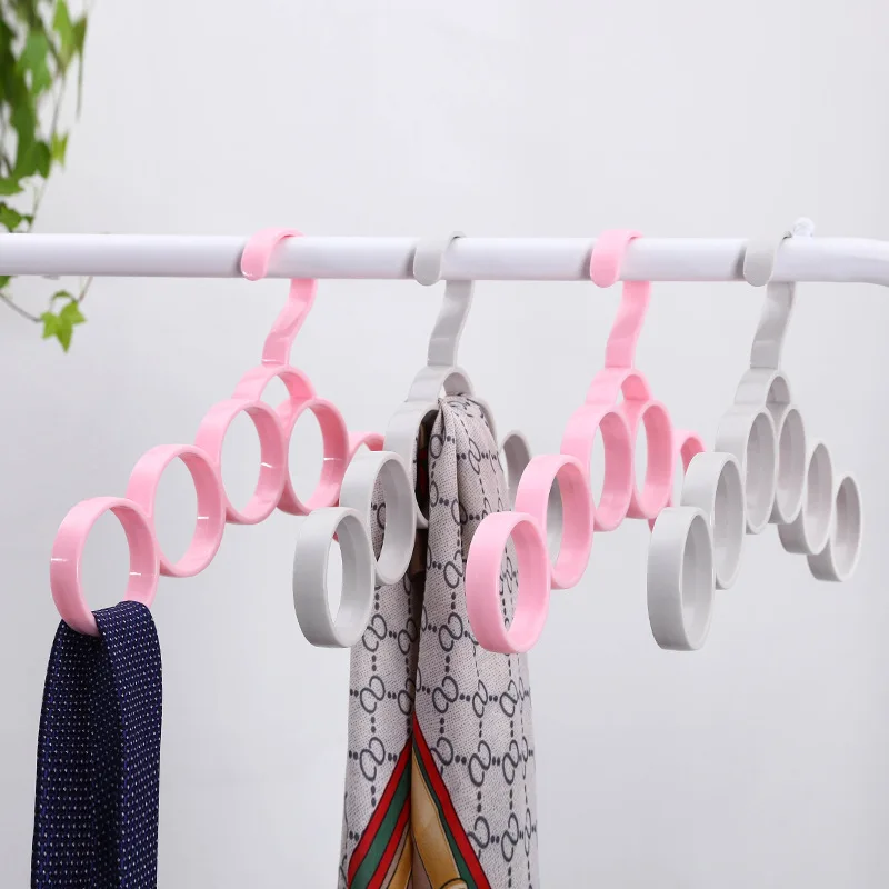 6 Holes Scarf Hanger Plastic Circles Scarf Hanger Organizer Neck Tie And Belt Hanger, Gray
6 Holes Scarf Hanger Plastic Circles Scarf Hanger Organizer Neck Tie And Belt Hanger, Gray