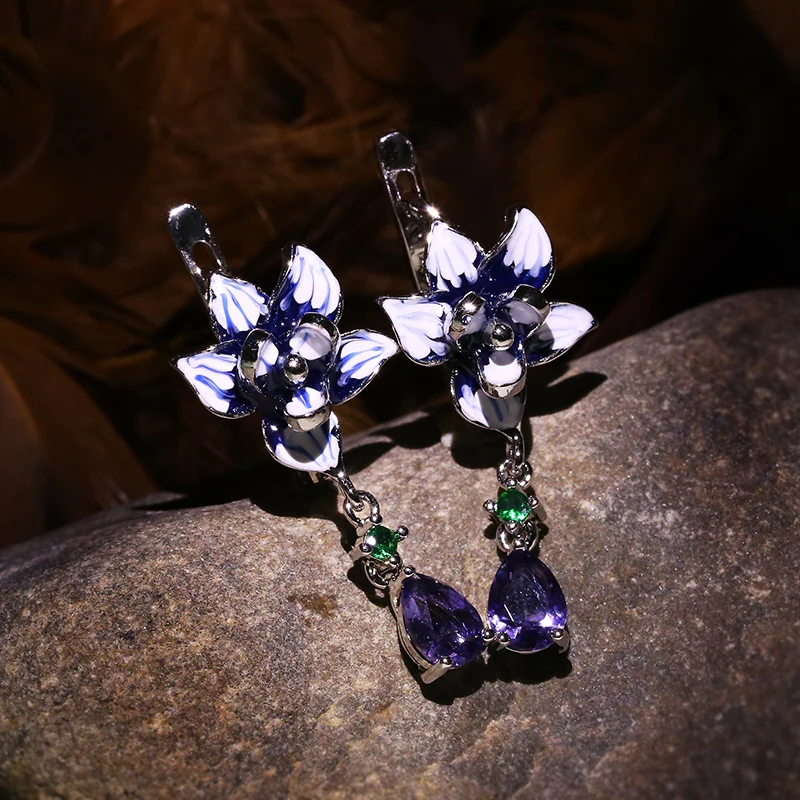 High Quality Wholesale KYED0234 CZ Earrings Flower Shape 3A Zircon Enamel Earrings for Women
High Quality Wholesale KYED0234 CZ Earrings Flower Shape 3A Zircon Enamel Earrings for Women