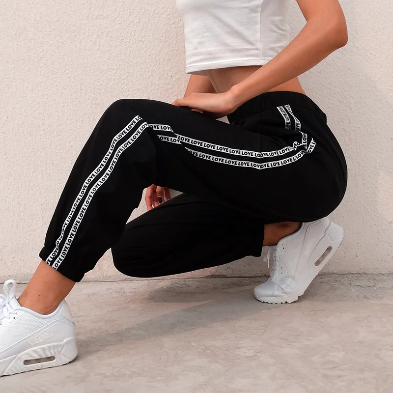 HOUZHOU Fashion Side Stripe Letter Sweat Pants Women 2021 Summer High Waist Streetwear Cargo Jogger Harajuku Sweatpants, As pictures
HOUZHOU Fashion Side Stripe Letter Sweat Pants Women 2021 Summer High Waist Streetwear Cargo Jogger Harajuku Sweatpants, As pictures