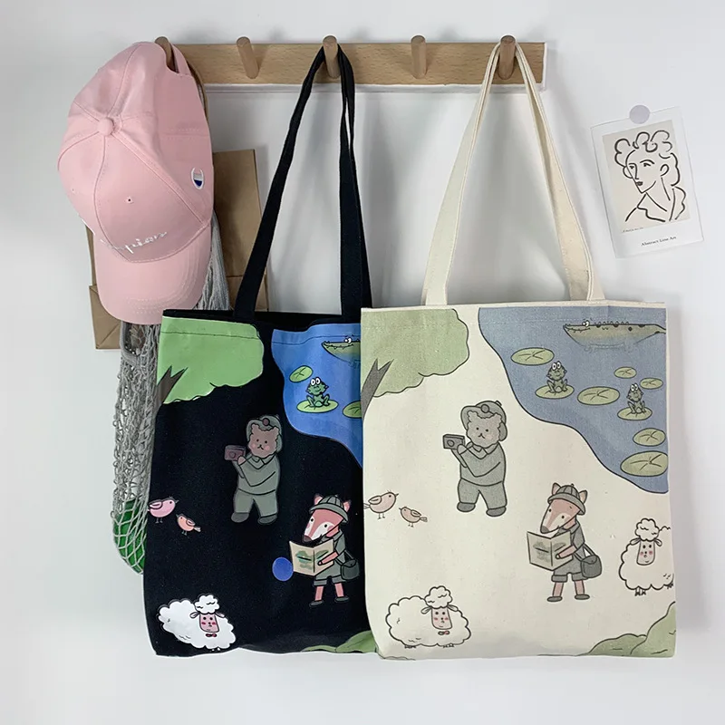 2021 Women vintage Custom Canvas Single Shoulder plain Letter printing Large Capacity Bag Wholesale, Black
2021 Women vintage Custom Canvas Single Shoulder plain Letter printing Large Capacity Bag Wholesale, Black