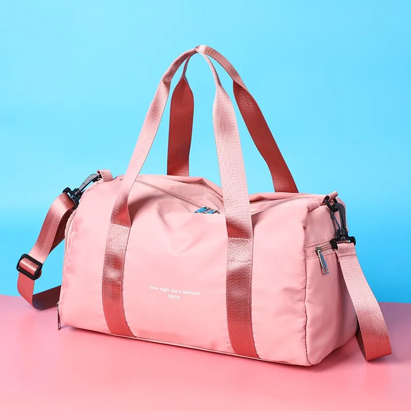 Custom travel bag Nylon fitness handbag set for men and women with a minimum order quantity of 200
Custom travel bag Nylon fitness handbag set for men and women with a minimum order quantity of 200