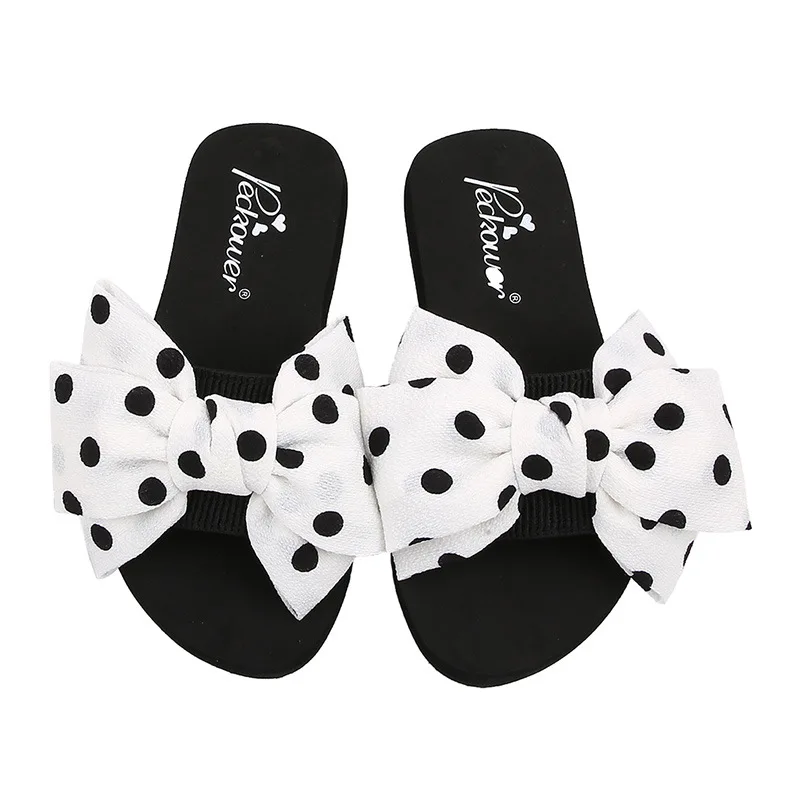 Children slippers summer princess lovely beach shoes beach holiday flower girl baby flip flops
Children slippers summer princess lovely beach shoes beach holiday flower girl baby flip flops