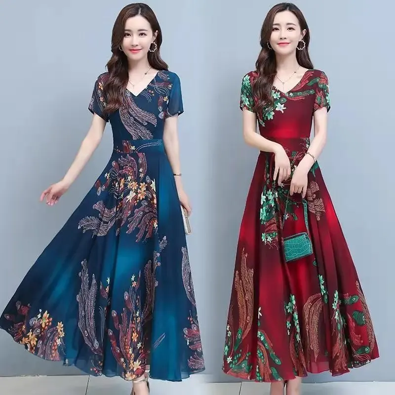 2021 over-the-knee V-neck big swing long dress 2021 new printed waist slimming middle-aged mother dress women dresses elegant
2021 over-the-knee V-neck big swing long dress 2021 new printed waist slimming middle-aged mother dress women dresses elegant