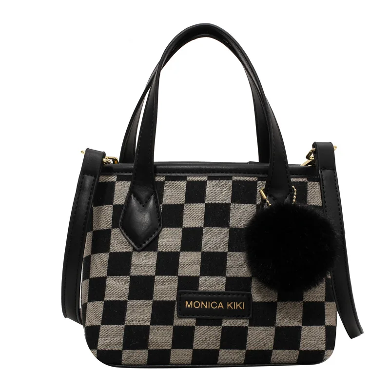High quality Korean version checkerboard women's bag fashion shoulder tote bag retro autumn winter women's shoulder bag, Customized color
High quality Korean version checkerboard women's bag fashion shoulder tote bag retro autumn winter women's shoulder bag, Customized color
