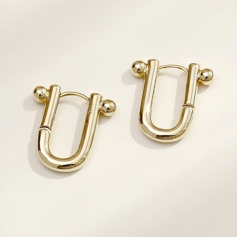 Trendy Geometric U-Shaped Metal Texture Earring Simple Round Beads Small Ear Buckle Temperament Jewelry Gift For Women Girl, Gold color
Trendy Geometric U-Shaped Metal Texture Earring Simple Round Beads Small Ear Buckle Temperament Jewelry Gift For Women Girl, Gold color