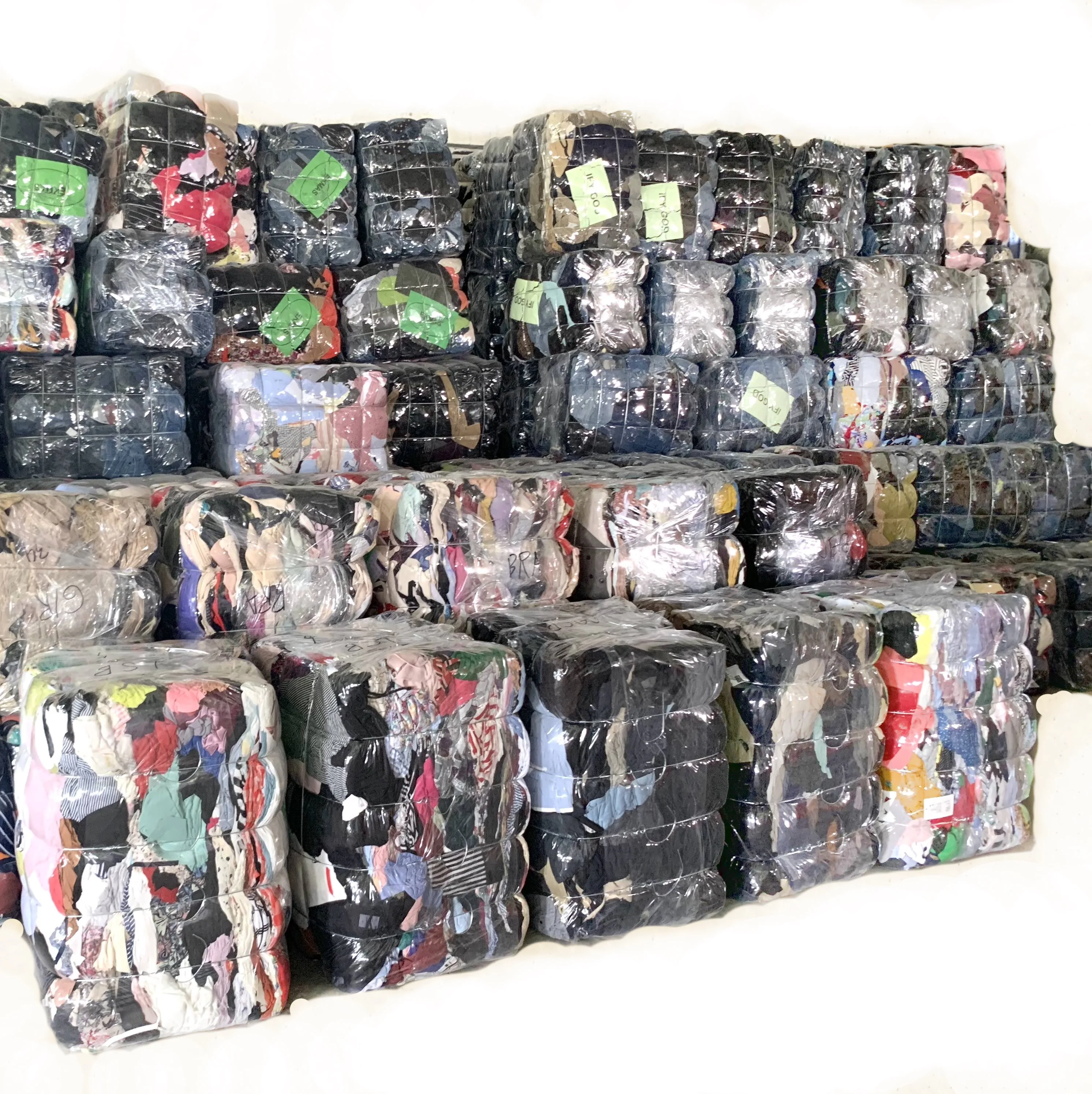 Fashionable China factory used clothes for wholesale to Asia, African Countries, Mixed
Fashionable China factory used clothes for wholesale to Asia, African Countries, Mixed