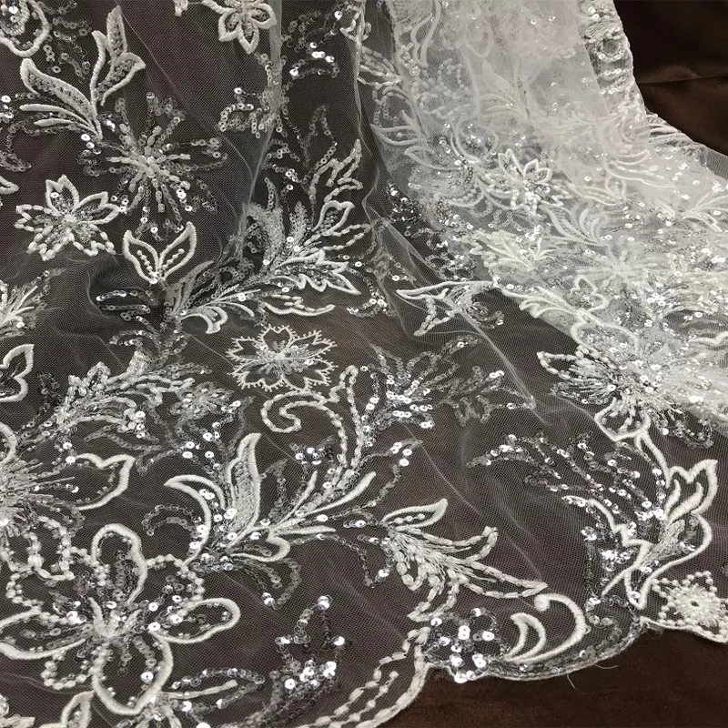 Heavy sequined french embroidery tulle white flower wedding lace fabric with beads, Accept customized color
Heavy sequined french embroidery tulle white flower wedding lace fabric with beads, Accept customized color
