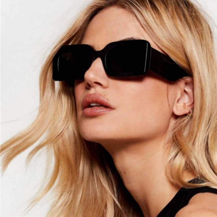 Wholesale Fashion Designer Luxury Sunglasses Custom LOGO Black Shades Sunglasses
Wholesale Fashion Designer Luxury Sunglasses Custom LOGO Black Shades Sunglasses