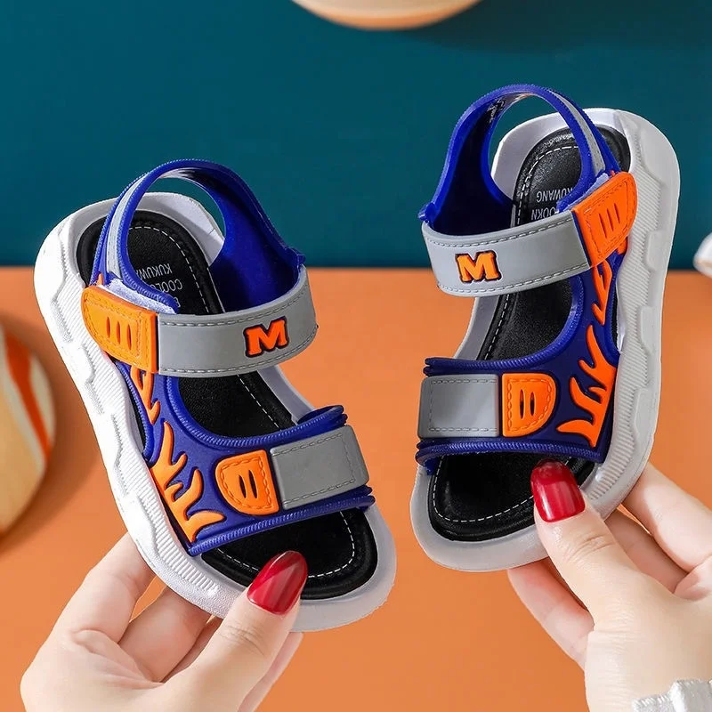 Summer flat-bottomed leisure non-slip beach plastic children's toddler shoes sandals
Summer flat-bottomed leisure non-slip beach plastic children's toddler shoes sandals