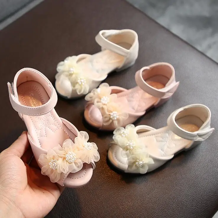 YK0697A children's fish mouth sandals girls pearl flower princess sandals Non-slip crystal sandals and slippers
YK0697A children's fish mouth sandals girls pearl flower princess sandals Non-slip crystal sandals and slippers