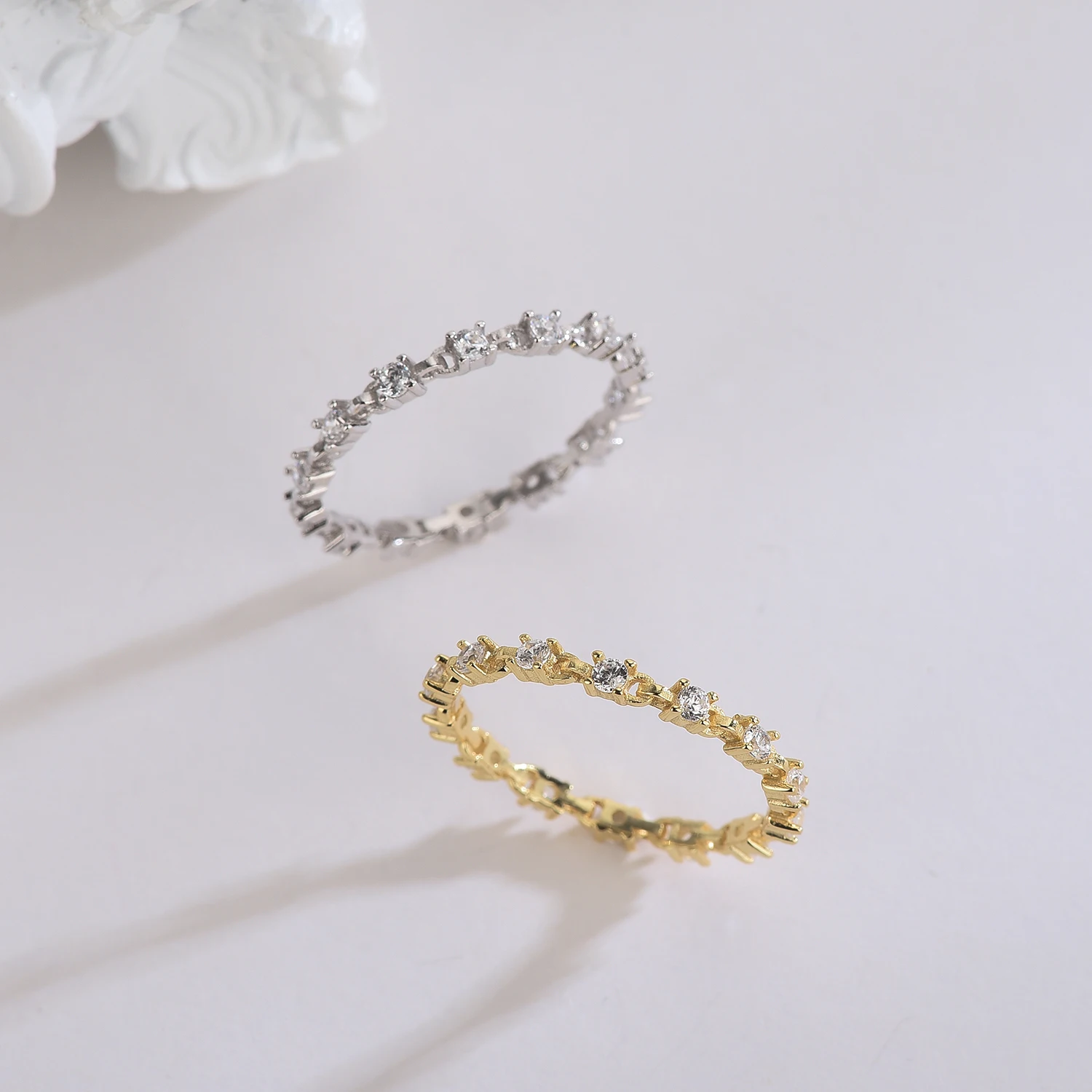 Fashion Designer Wedding Silver Zircon Cuban Link Chain Finger Ring Rings Jewelry for Women
Fashion Designer Wedding Silver Zircon Cuban Link Chain Finger Ring Rings Jewelry for Women