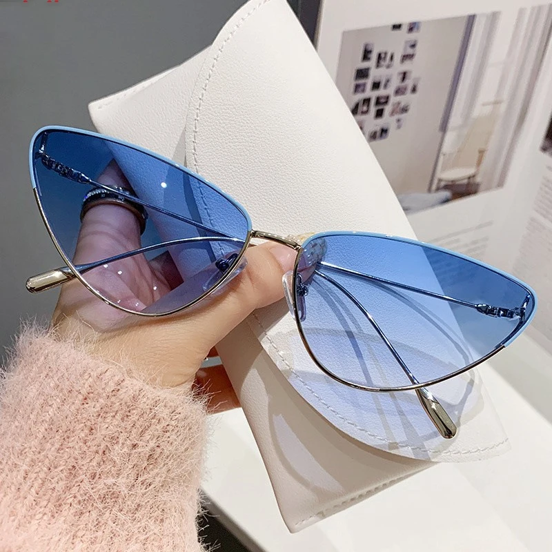 8328 Luxury Metal Cat Eye Frames Sun Glasses 2024 Hot Street Shoot Style Sunglasses Blue Pink Shades
8328 Luxury Metal Cat Eye Frames Sun Glasses 2024 Hot Street Shoot Style Sunglasses Blue Pink Shades