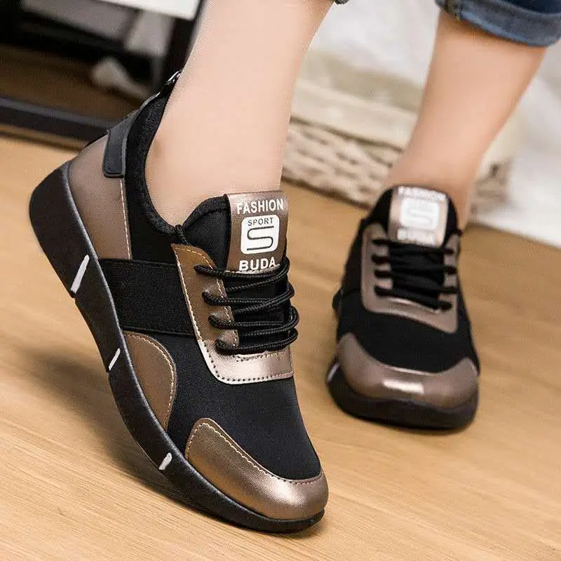 2021 New Hot Sale Fashion Wholesale China Custom Women Sports Shoes Sneakers, Black / black&gold
2021 New Hot Sale Fashion Wholesale China Custom Women Sports Shoes Sneakers, Black / black&gold