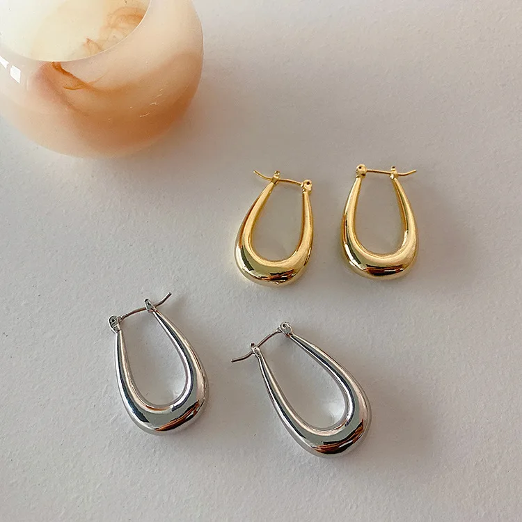 U Shape Oval Waterdrop Hoop Earrings for Women Circle Hollow Gold Plated Earrings Korean Simple Minimalist Fashion Jewelry 2021, Gold/silver
U Shape Oval Waterdrop Hoop Earrings for Women Circle Hollow Gold Plated Earrings Korean Simple Minimalist Fashion Jewelry 2021, Gold/silver
