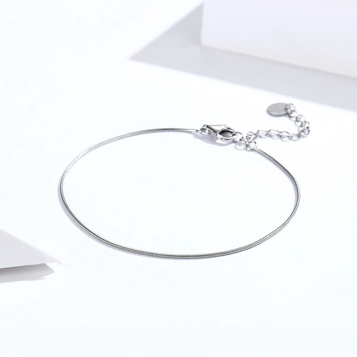 Special Design Fashion Jewelry 925 Sterling Silver Adjustable Snake Bone Chain Bracelets For Ladies
Special Design Fashion Jewelry 925 Sterling Silver Adjustable Snake Bone Chain Bracelets For Ladies