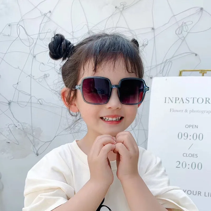 YTSQARZ1-7500 wholesale fashion brand name fashion children square sunglasses sun glasses baby children sun glasses 2020
YTSQARZ1-7500 wholesale fashion brand name fashion children square sunglasses sun glasses baby children sun glasses 2020