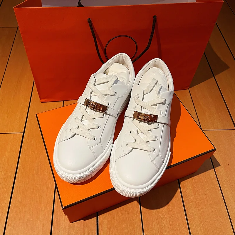 H home buckle flat bottom lacing small white shoes female 2021 early autumn network red with the same style of fashion casual bo
H home buckle flat bottom lacing small white shoes female 2021 early autumn network red with the same style of fashion casual bo