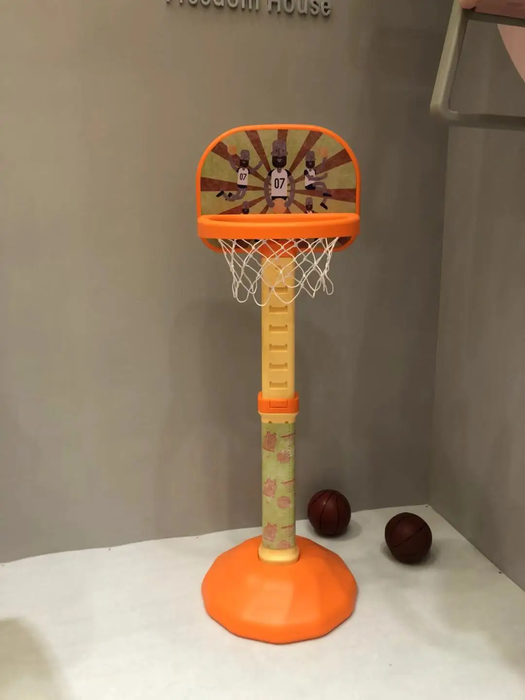 Children plastic indoor adjustable basketball hoop stand  toddler basketball hoop
