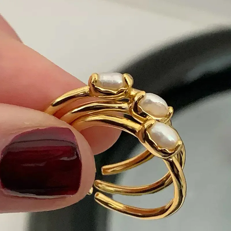 Hot Thin Irregular Natural Freshwater Pearl Ring Gold Plated Adjustable Rings for Women French Minimalist Boheian Jewelry 2023
Hot Thin Irregular Natural Freshwater Pearl Ring Gold Plated Adjustable Rings for Women French Minimalist Boheian Jewelry 2023