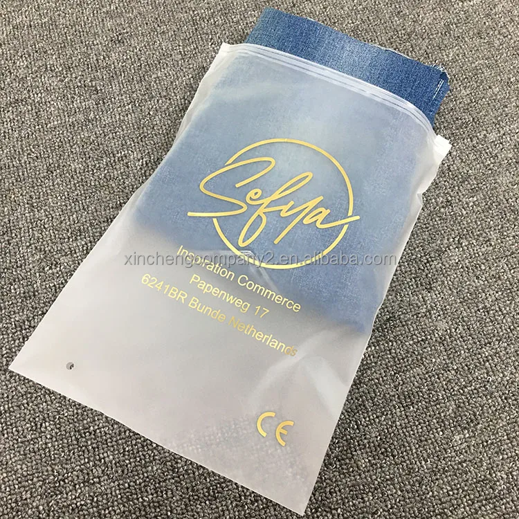 Custom Printing T Shirt Swimwear Frosted Zipper Plastic Packaging Bags For Clothes Plastic Zip Lock bag
Custom Printing T Shirt Swimwear Frosted Zipper Plastic Packaging Bags For Clothes Plastic Zip Lock bag