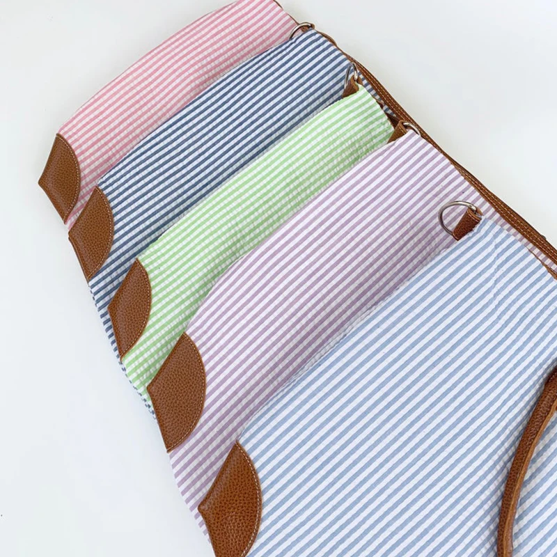 Seersucker Travel Bag2.jpg