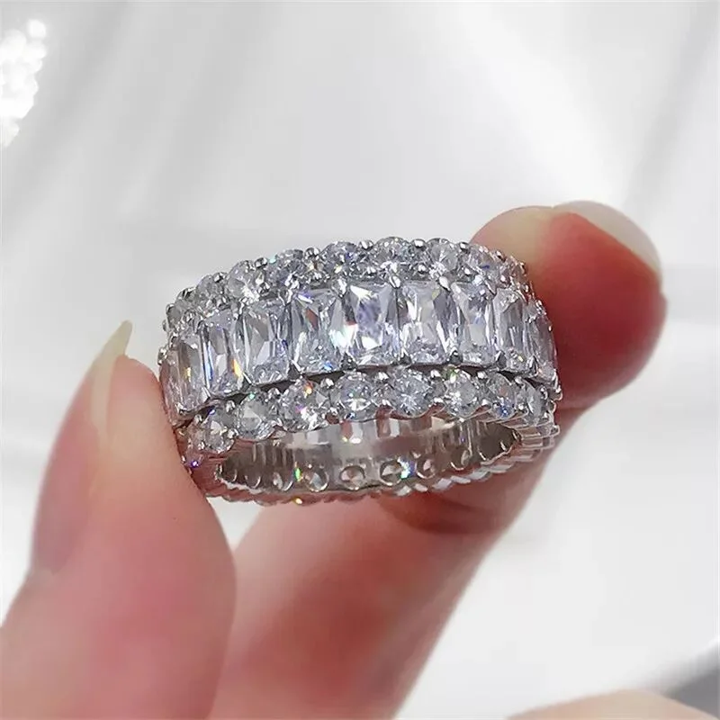 Boho Female Big Crystal Zircon Stone Ring Luxury Fashion 925 Silver Love Engagement Ring Vintage Wedding Rings For Women
Boho Female Big Crystal Zircon Stone Ring Luxury Fashion 925 Silver Love Engagement Ring Vintage Wedding Rings For Women