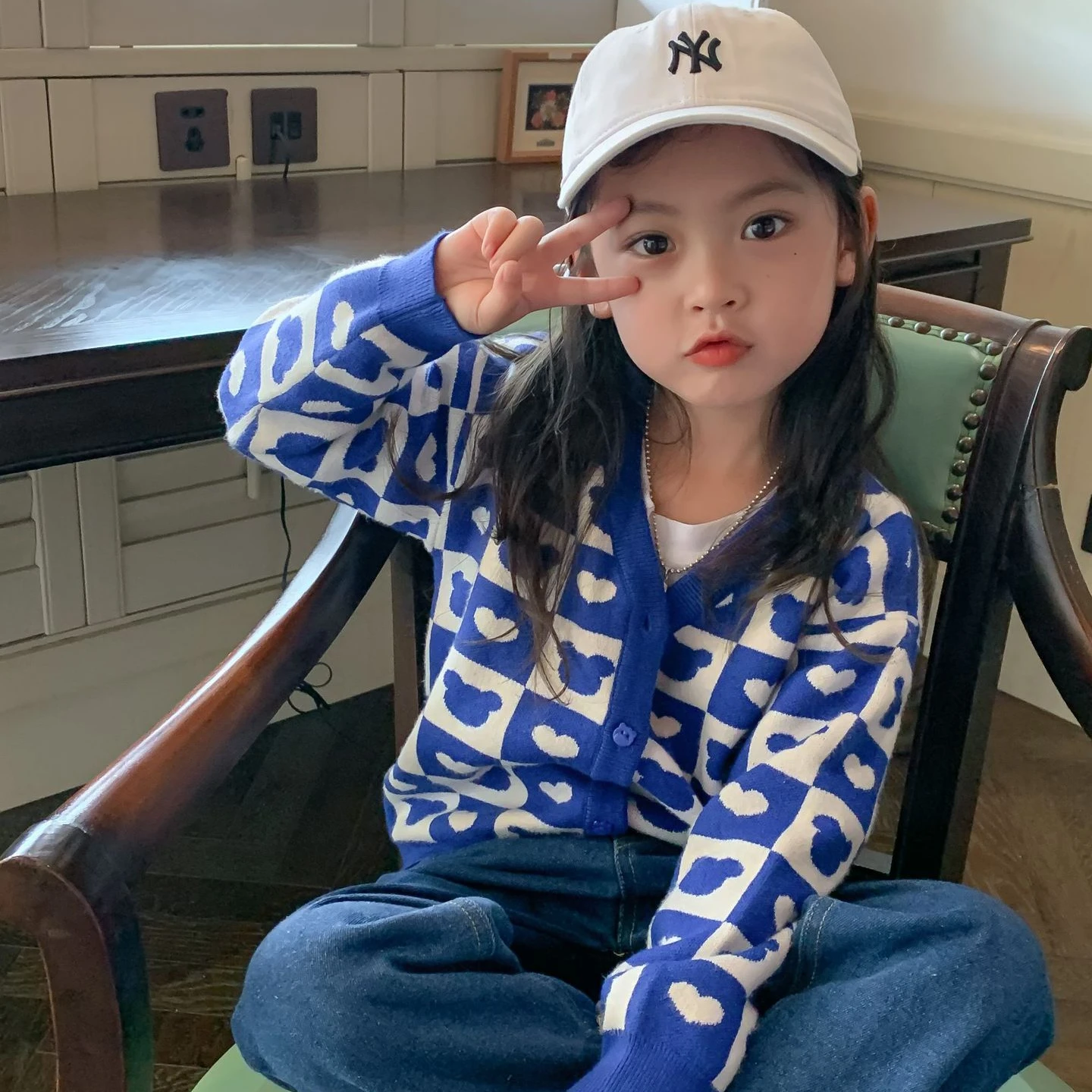 2022 new arrival Korean design toddler girls blue cardigan infant baby girls knitted cartoon shirt casual outfit 0664XZ369039
2022 new arrival Korean design toddler girls blue cardigan infant baby girls knitted cartoon shirt casual outfit 0664XZ369039