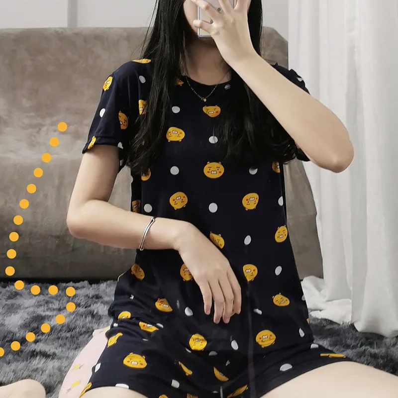 Cheap Korean sleepwear Comfortable And Fashionable Fabric Sleepwear High Quality Silk Pajamas
Cheap Korean sleepwear Comfortable And Fashionable Fabric Sleepwear High Quality Silk Pajamas