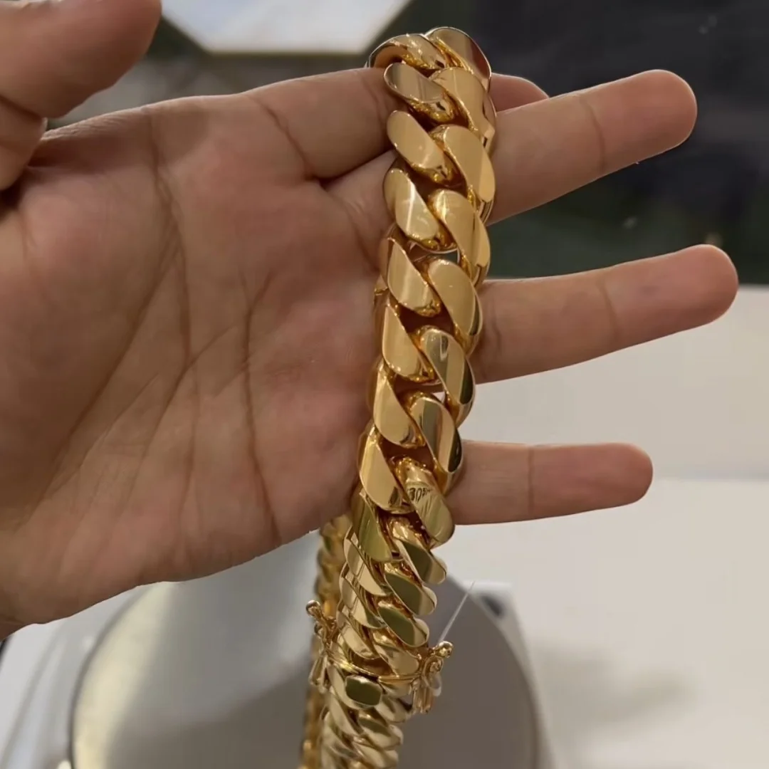 custom miami cuban link heavy 524.6gram hip hop jewelry necklace luxury 18k real gold cuban chain
custom miami cuban link heavy 524.6gram hip hop jewelry necklace luxury 18k real gold cuban chain