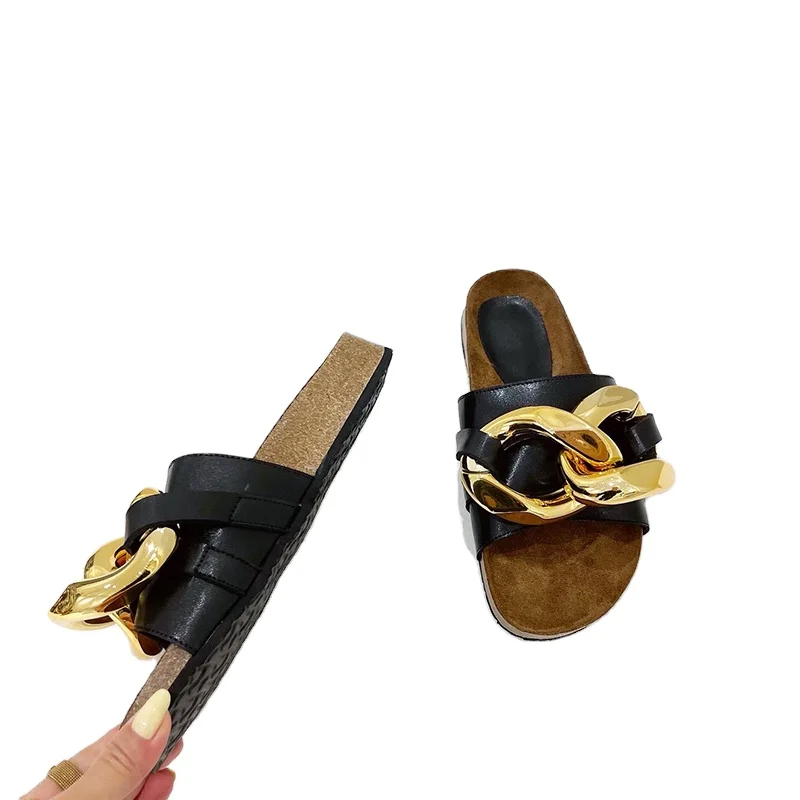 Autumn new fashion bao-tou women's slippers metal chain decoration comfortable outdoor wear Muller shoes, Customized color
Autumn new fashion bao-tou women's slippers metal chain decoration comfortable outdoor wear Muller shoes, Customized color