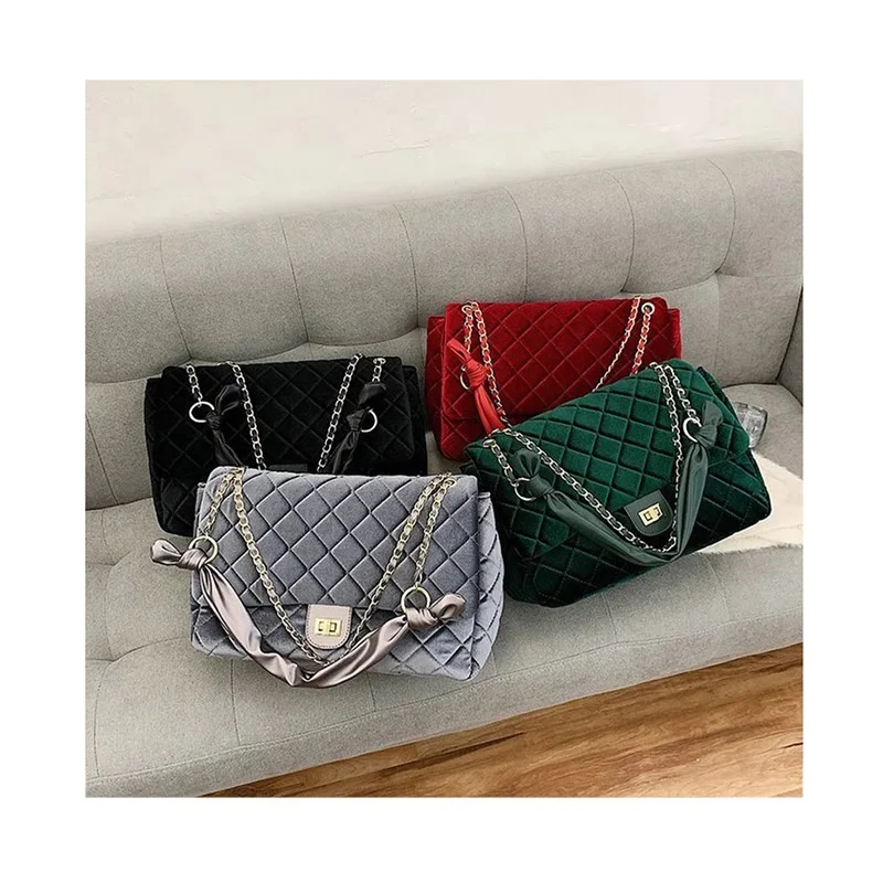 New 2021 Trend Women's Big Plaid Velvet Chain Shoulder Crossbody Bag Female Large Capacity Handbags And Purse Luxury Designer
New 2021 Trend Women's Big Plaid Velvet Chain Shoulder Crossbody Bag Female Large Capacity Handbags And Purse Luxury Designer