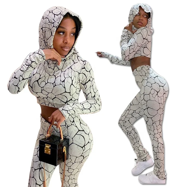 Fall Python Pattern Long Sleeve Trousers Sweatsuit Two Piece Set Plus Size Women Clothing, As picture
Fall Python Pattern Long Sleeve Trousers Sweatsuit Two Piece Set Plus Size Women Clothing, As picture