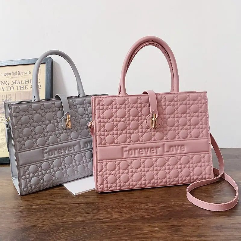 Luxury designer hand bags women shoulder bags famous brands purse wholesale ladies handbags, 7 colors
Luxury designer hand bags women shoulder bags famous brands purse wholesale ladies handbags, 7 colors