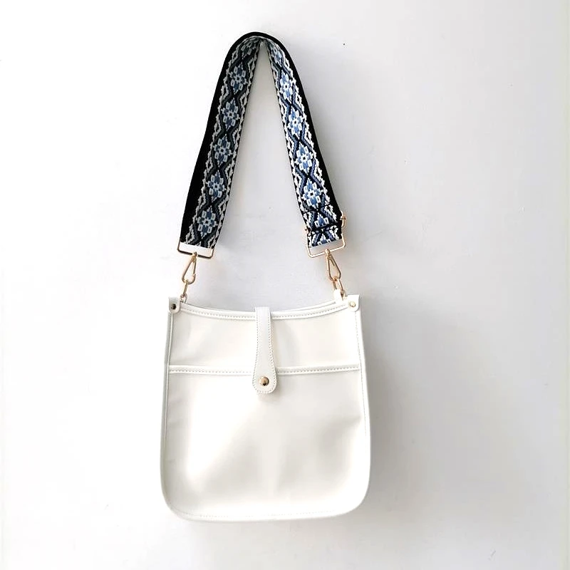 2021 New Fashion Solid Color PU Crossbody Bag messenger bag with wide straps, White
2021 New Fashion Solid Color PU Crossbody Bag messenger bag with wide straps, White