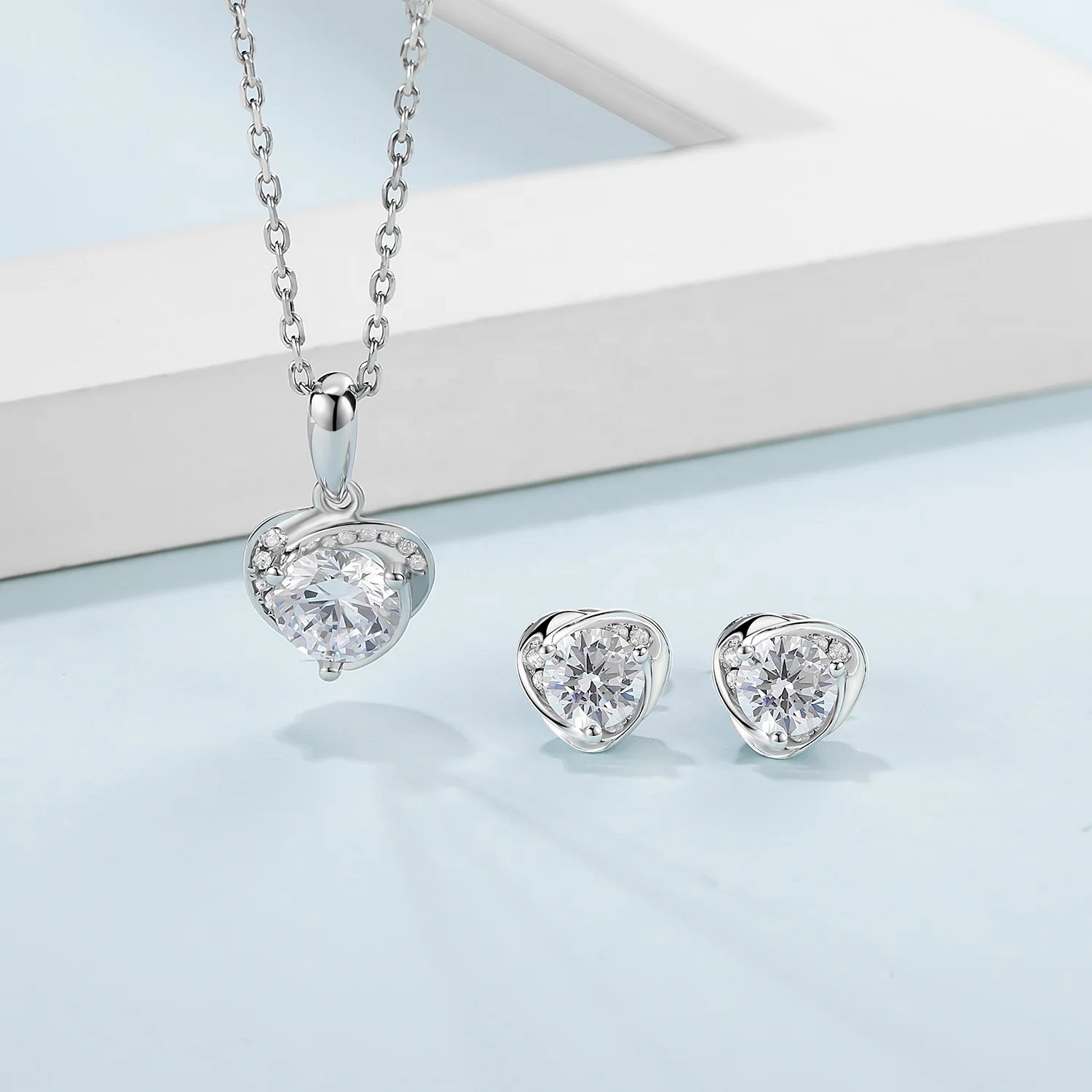 Abiding Love Heart Moissanite Diamond Earring Stud Pendant Necklace White Gold Plated 925 Sterling Silver Jewelry Sets For Women
Abiding Love Heart Moissanite Diamond Earring Stud Pendant Necklace White Gold Plated 925 Sterling Silver Jewelry Sets For Women