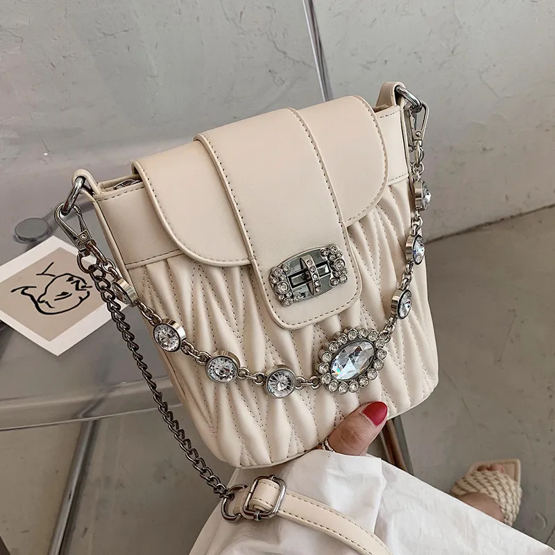 Diamond Chain Tote Bucket Bag 2021 Fashion Quality PU Leather Women's Designer Handbag Travel Shoulder Messenger Bag, Blue, black,white or custom made
Diamond Chain Tote Bucket Bag 2021 Fashion Quality PU Leather Women's Designer Handbag Travel Shoulder Messenger Bag, Blue, black,white or custom made