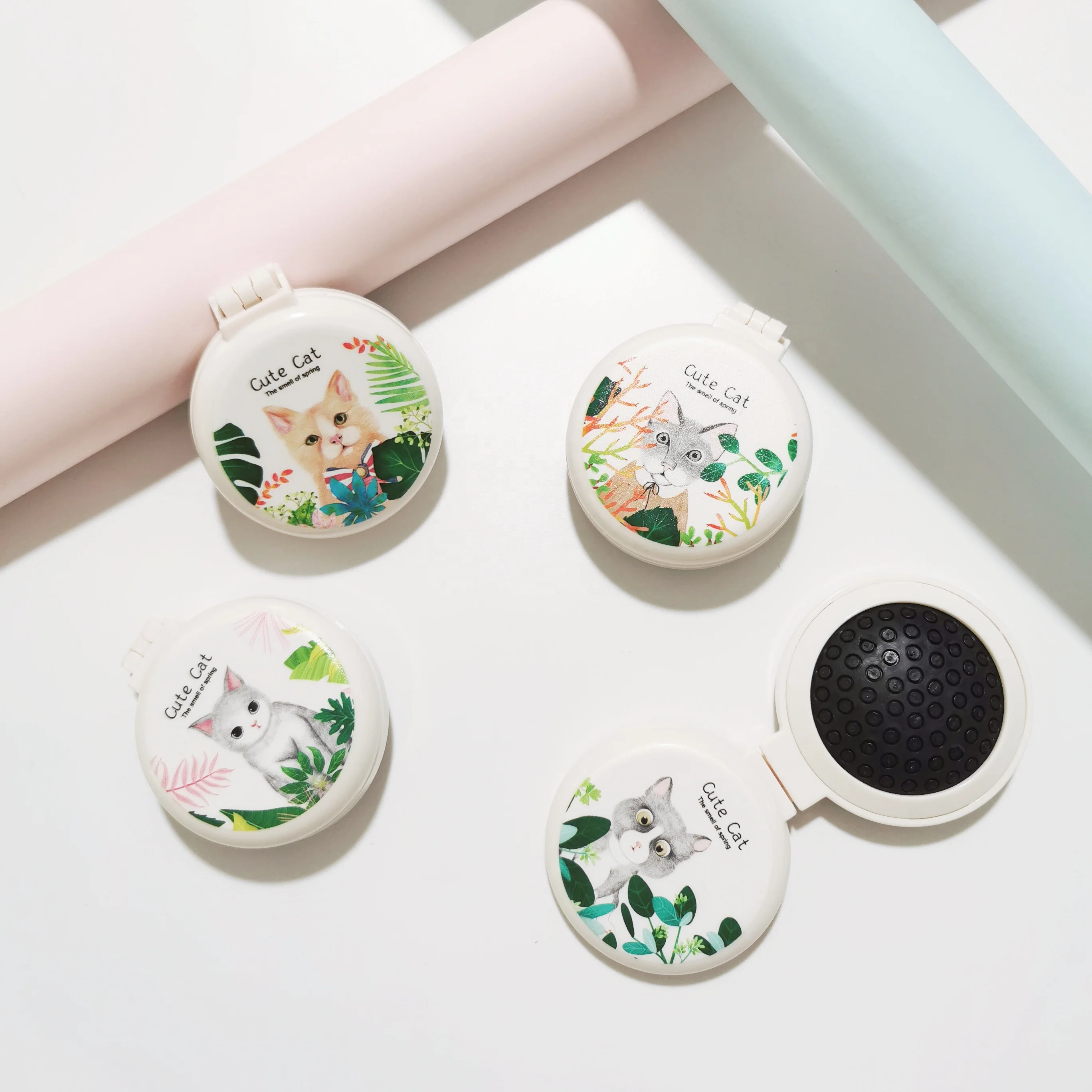 Cosmetic Tools Mini Size Portable Hairbrush ABS Cute Cushion Hairbrush with Mirror Folding Cat Printed Pop Up Portable Hairbrush, Customized color
Cosmetic Tools Mini Size Portable Hairbrush ABS Cute Cushion Hairbrush with Mirror Folding Cat Printed Pop Up Portable Hairbrush, Customized color
