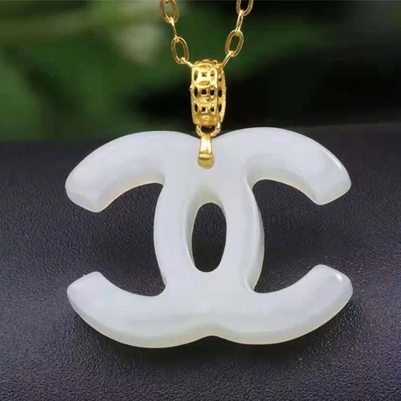 Pure Gold 18k Au750 Chain 1 Gram Pawnable Neckalce 18k Real Gold Jade Pendant New Design Letter C Necklace, White
Pure Gold 18k Au750 Chain 1 Gram Pawnable Neckalce 18k Real Gold Jade Pendant New Design Letter C Necklace, White