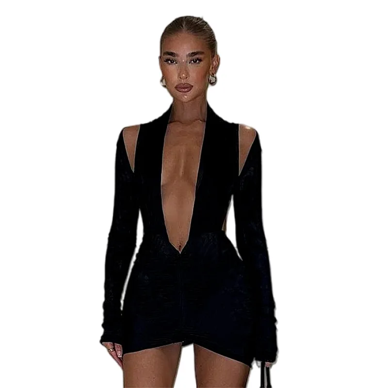 Spring 2022 new arrivals deep V neck fashion casual women back hollow out design sexy dresses
Spring 2022 new arrivals deep V neck fashion casual women back hollow out design sexy dresses