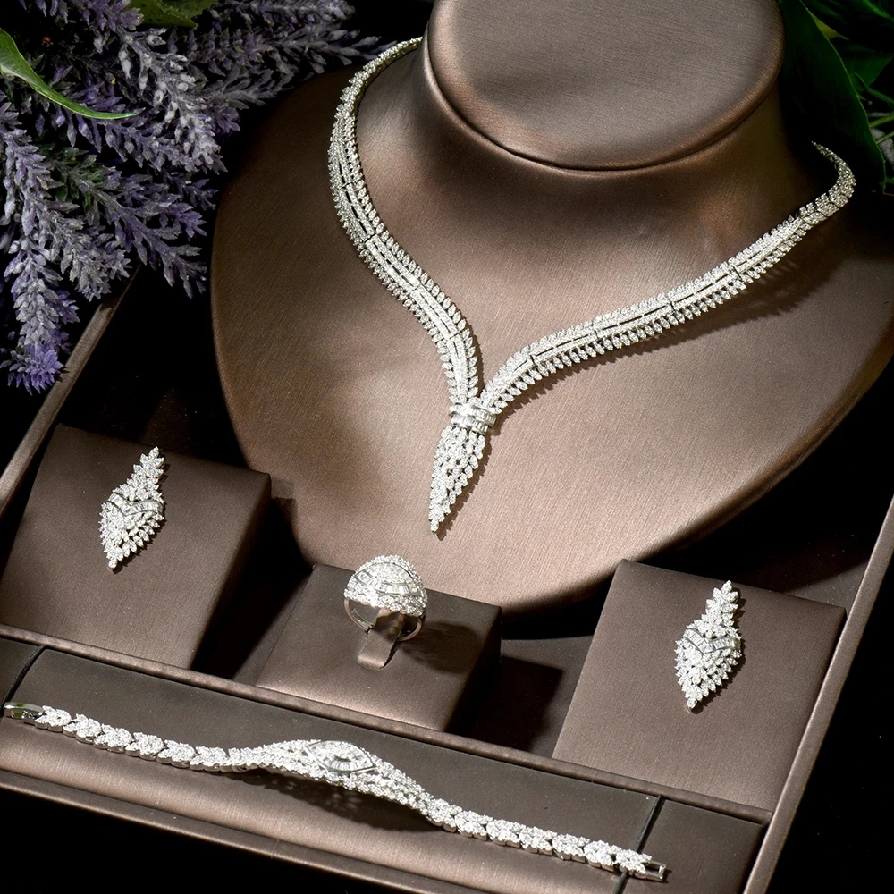 Minimalist Wedding Jewelry Set Diamond Wholesale 925 Sterling Silver Necklace and Earing Cubic Zircon Pendants, Silver color
Minimalist Wedding Jewelry Set Diamond Wholesale 925 Sterling Silver Necklace and Earing Cubic Zircon Pendants, Silver color