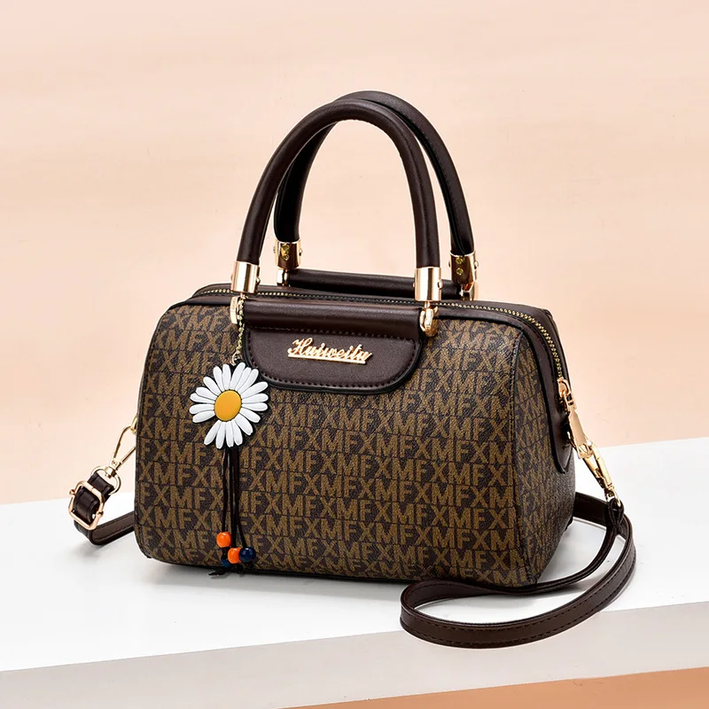 TD1127 new trend of summer elegant simple and versatile shoulder pillow hand bags stylish woman leather handbag for ladies
TD1127 new trend of summer elegant simple and versatile shoulder pillow hand bags stylish woman leather handbag for ladies