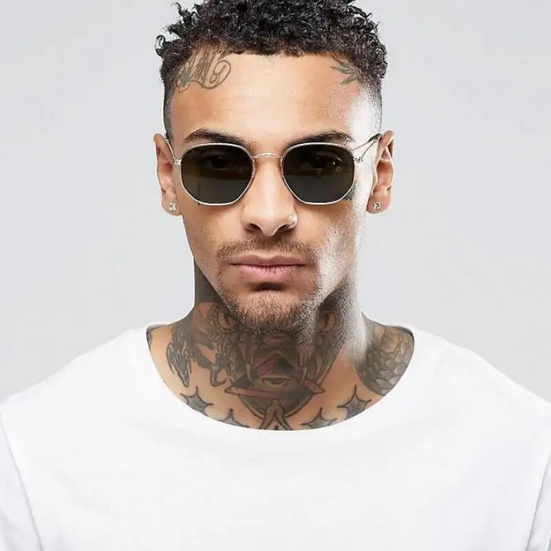 Fashion Women Brand Designer Small Frame Metal Frame Street beat Vintage Hexagon Polygon Sunglasses
Fashion Women Brand Designer Small Frame Metal Frame Street beat Vintage Hexagon Polygon Sunglasses