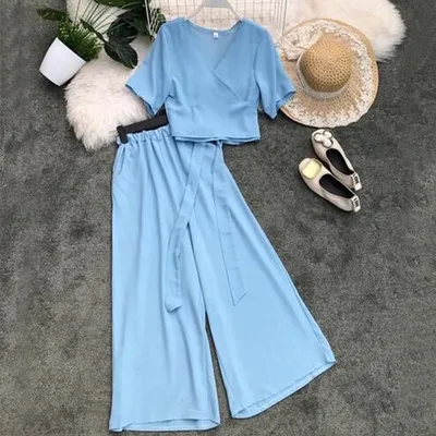 summer new style loose casual short-sleeved sports home plus size suit female ice silk two-piece suit
summer new style loose casual short-sleeved sports home plus size suit female ice silk two-piece suit