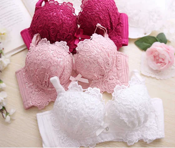 Lingerie Embroidery High Quality Thickening Gathered Push Up Lace 3/4 Cup Bra & Brief Set, Customized color
Lingerie Embroidery High Quality Thickening Gathered Push Up Lace 3/4 Cup Bra & Brief Set, Customized color