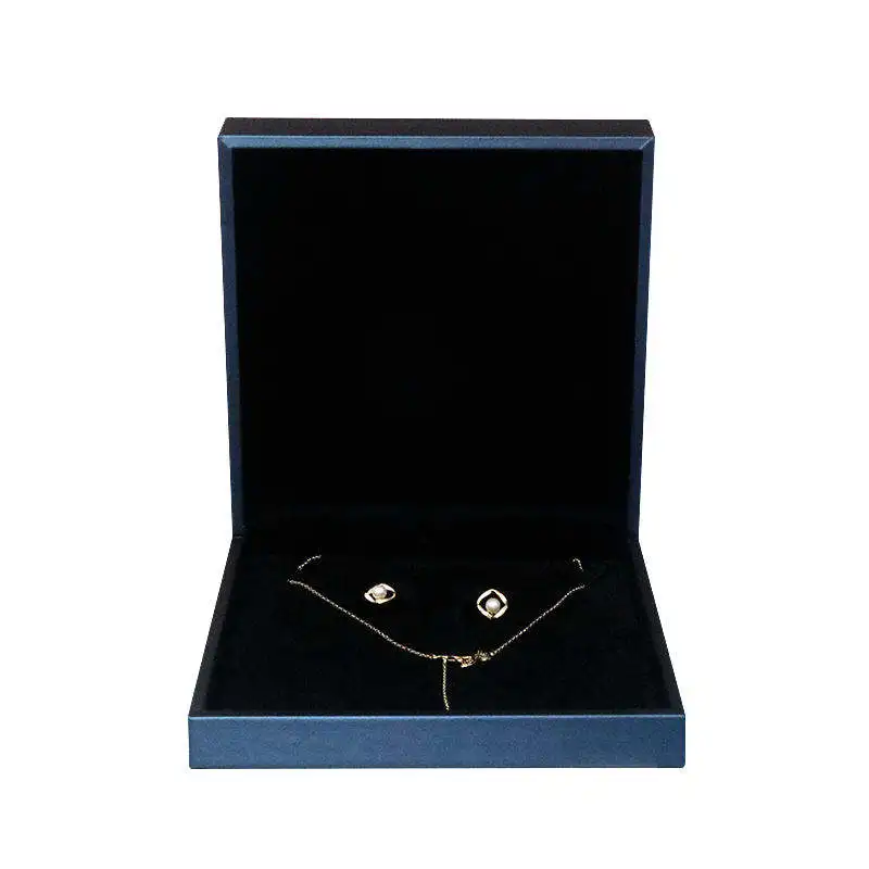 New Jewelry Boxes with Black Velvet Lining Jewelry Plastic Box for Necklace and Earrings
New Jewelry Boxes with Black Velvet Lining Jewelry Plastic Box for Necklace and Earrings