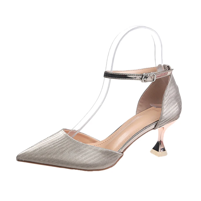 2021 New Arrivals Other Trendy Shoes 7cm Formal Pumps Bling Bridal Wedding High Heels For Women
2021 New Arrivals Other Trendy Shoes 7cm Formal Pumps Bling Bridal Wedding High Heels For Women