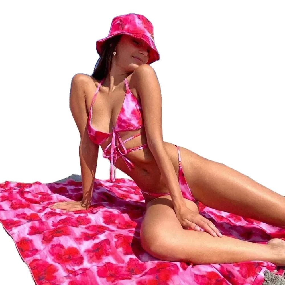2021 Swimwear Bikini Set with Beach Cover up 3 Piece Set Tie Dye Swimwear With Cover Up, Picture color
2021 Swimwear Bikini Set with Beach Cover up 3 Piece Set Tie Dye Swimwear With Cover Up, Picture color