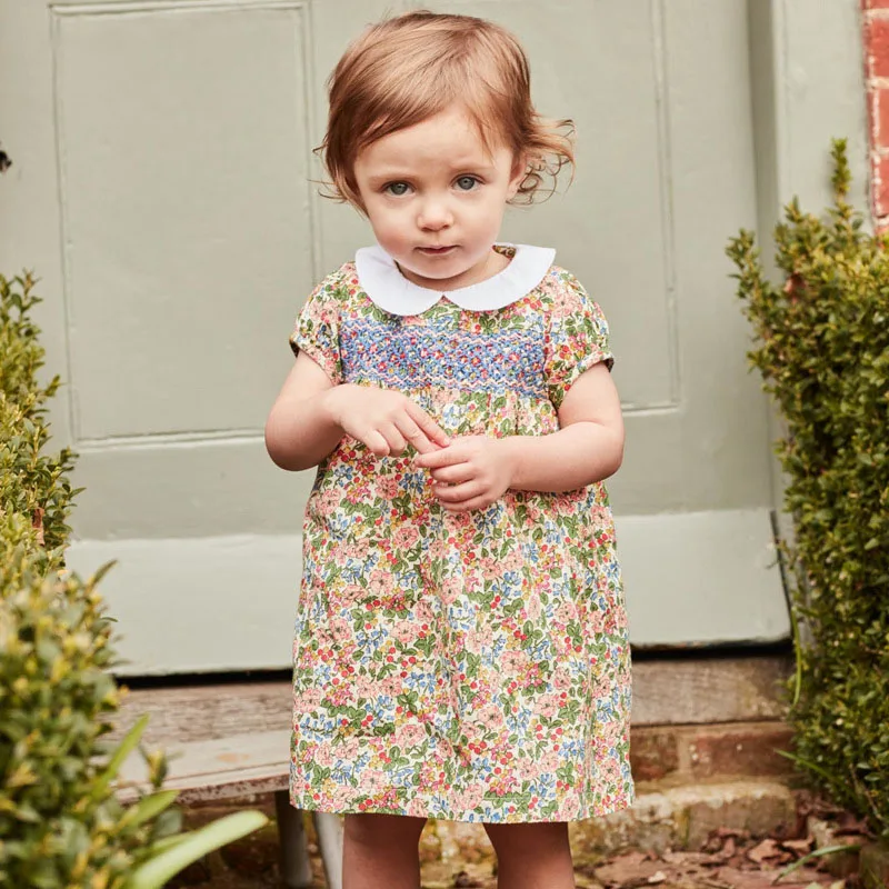 Summer Baby Girl Princess Clothes Baby Girls Dress Designs Vintage Smock Girls Dress
Summer Baby Girl Princess Clothes Baby Girls Dress Designs Vintage Smock Girls Dress