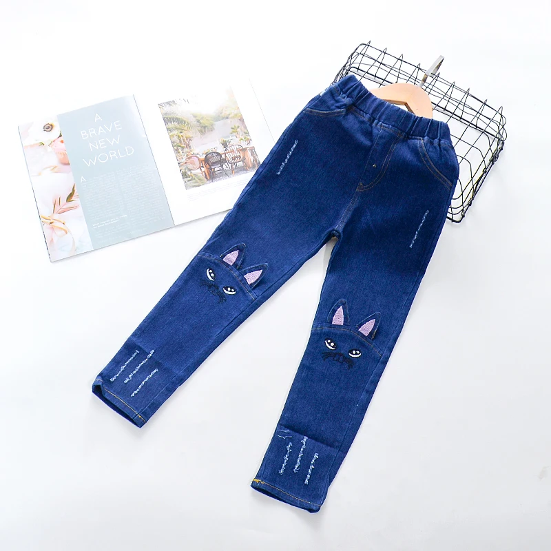 young kids jeans girls baby denim overalls spring yishiyuan huzhou clothing hot girl tight cats embroidery pants, Darkblue
young kids jeans girls baby denim overalls spring yishiyuan huzhou clothing hot girl tight cats embroidery pants, Darkblue