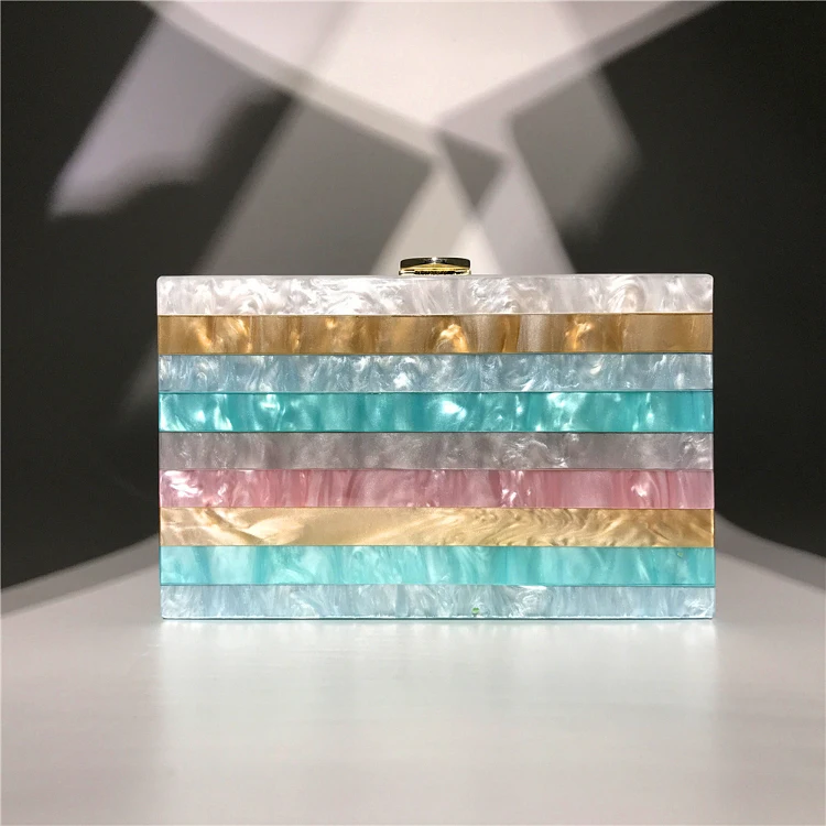 2021 new Factory direct sales ladies striped stitching dinner bag acrylic striped stitching box female bag, Customized
2021 new Factory direct sales ladies striped stitching dinner bag acrylic striped stitching box female bag, Customized